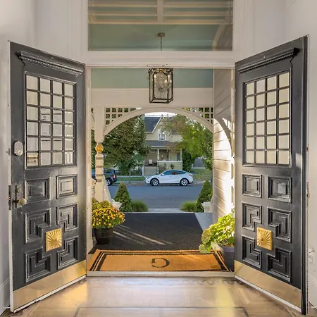 The George - Luxury Boutique Inn-2